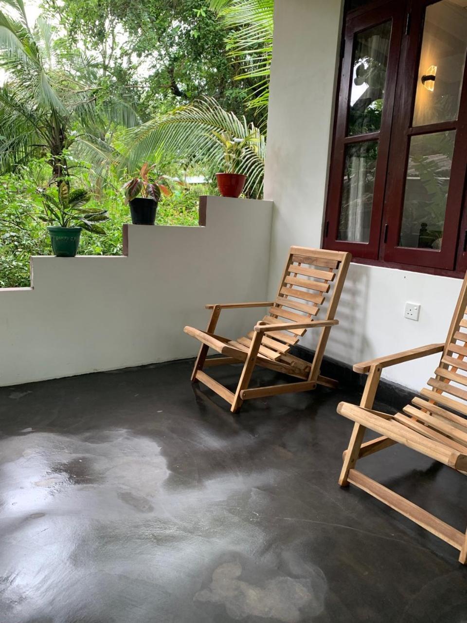 Manju Homestay سيغيرِيا المظهر الخارجي الصورة