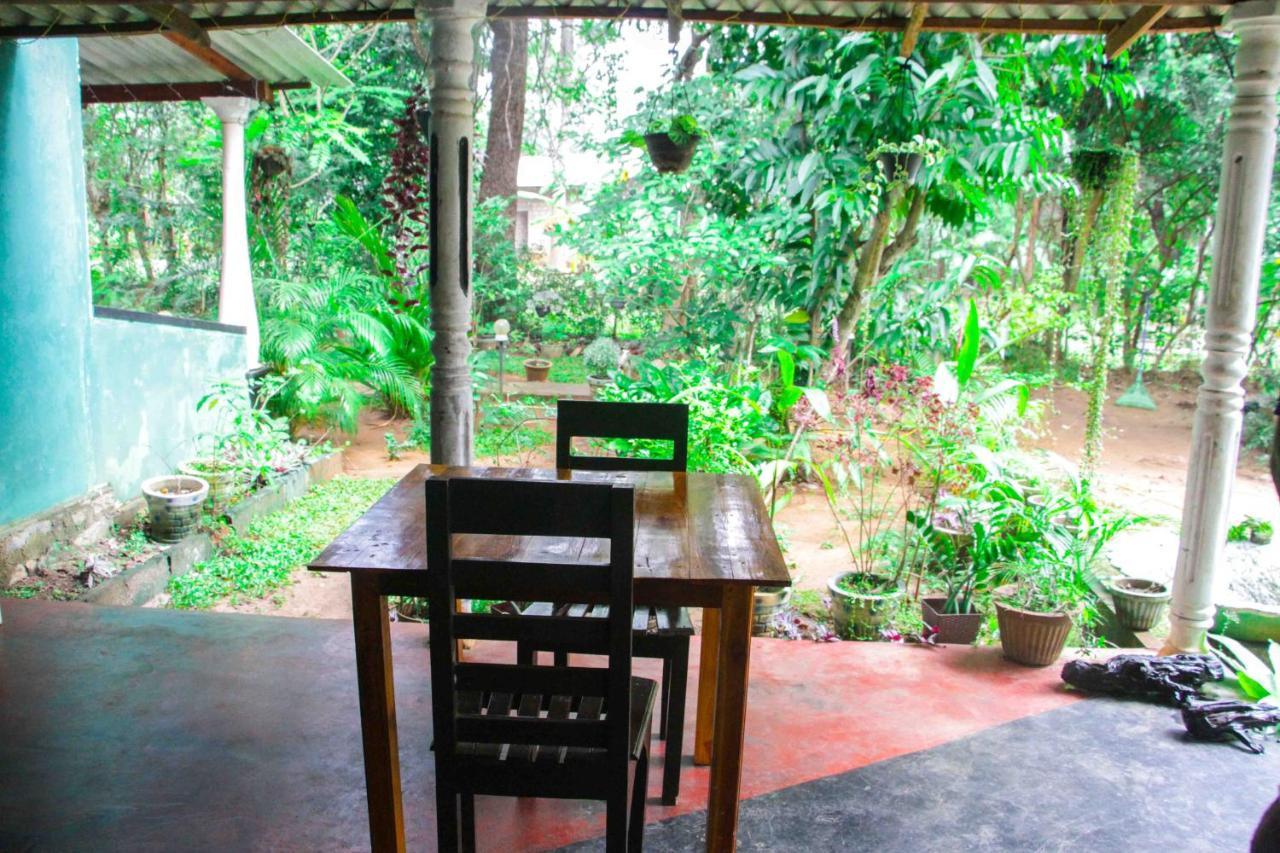 Manju Homestay سيغيرِيا المظهر الخارجي الصورة
