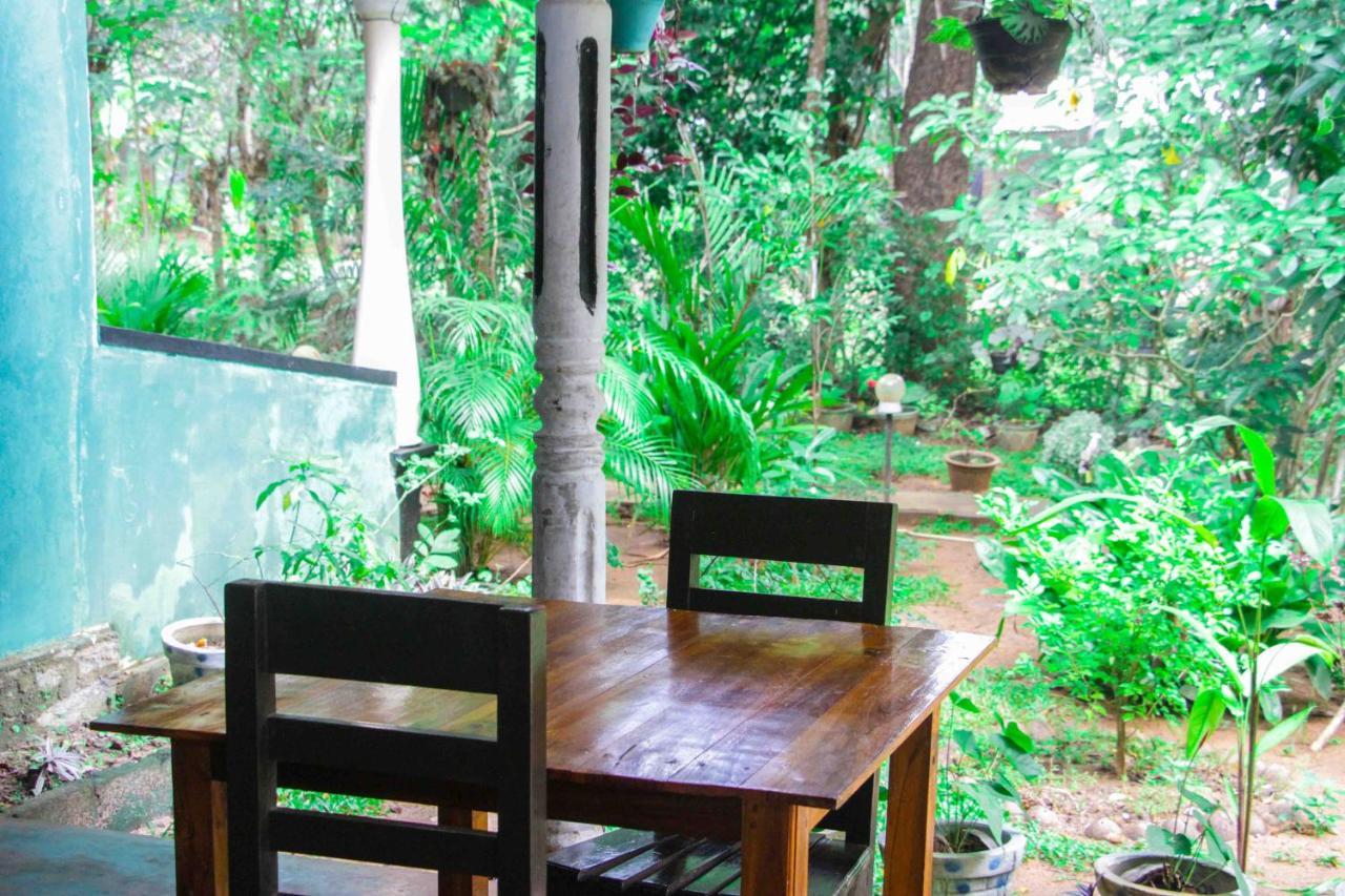 Manju Homestay سيغيرِيا المظهر الخارجي الصورة